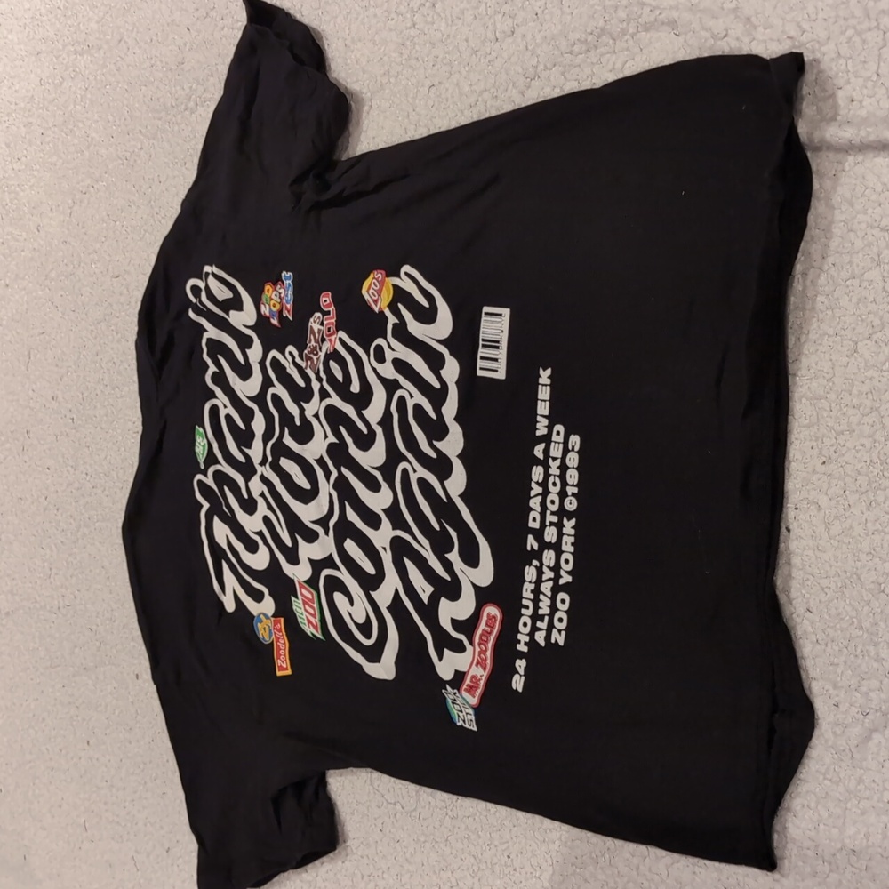 S: Zoo Mart Black T-Shirt